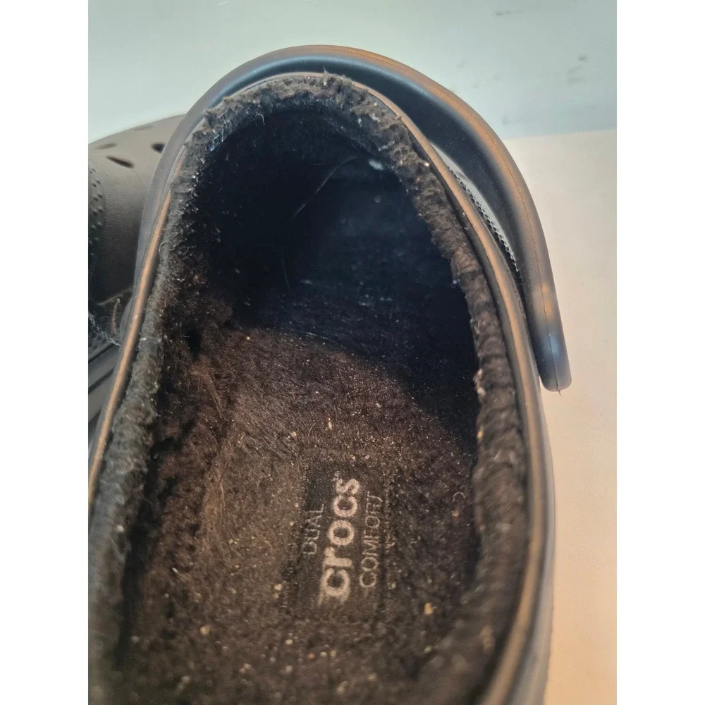Crocs Classic Fuzz Lined Clogs Black Mens 9 Womens 11 Slip On Shoes